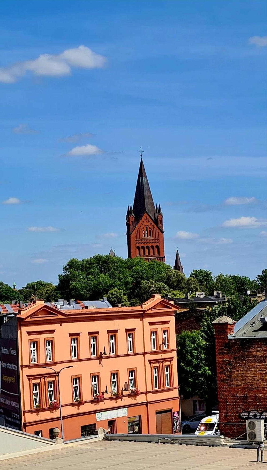 Apartament Przy Alei Kopernika Inowroclaw Esterno foto